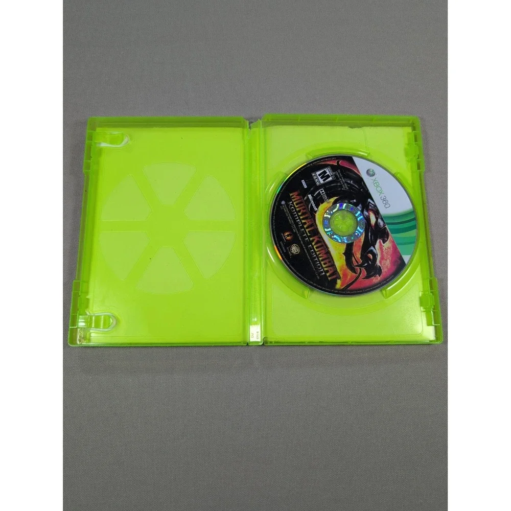 WB Games Mortal Kombat Komplete Edition Xbox 360 No Manual Case Damage